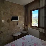 게스트하우스 Cave House 우치사르