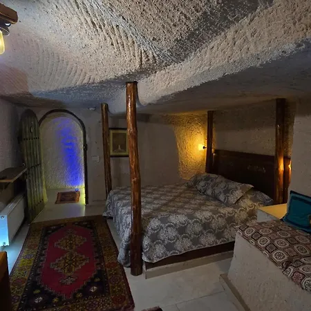 Cave House 3*