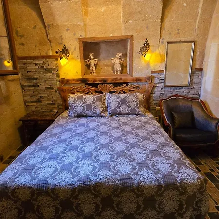 Cave House Guest house 3*