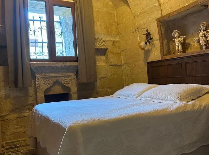 Cave House Gasthuis 3*