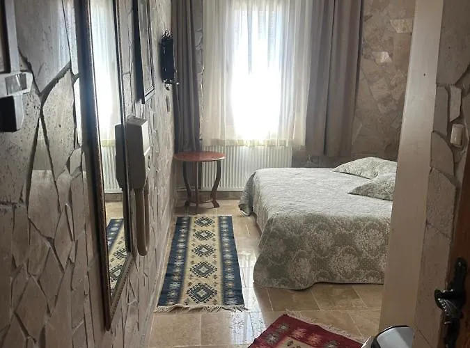 Cave House Gasthuis 3*